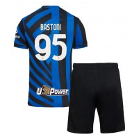 Inter Milan Alessandro Bastoni #95 Hjemme Trøje Børn 2024-25 Kortærmet (+ Korte bukser)